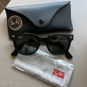Ray-Ban Sunglasses Meteor